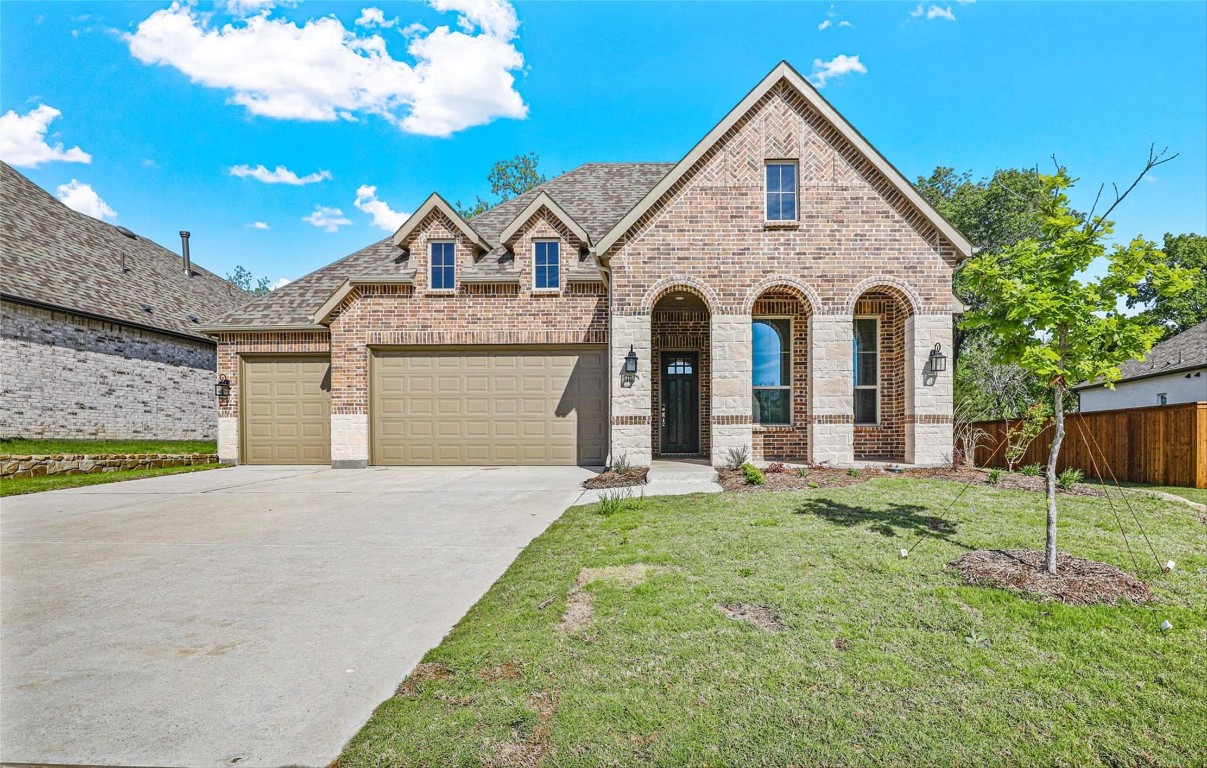 5103 Twin Oaks Court Denison TX 75020