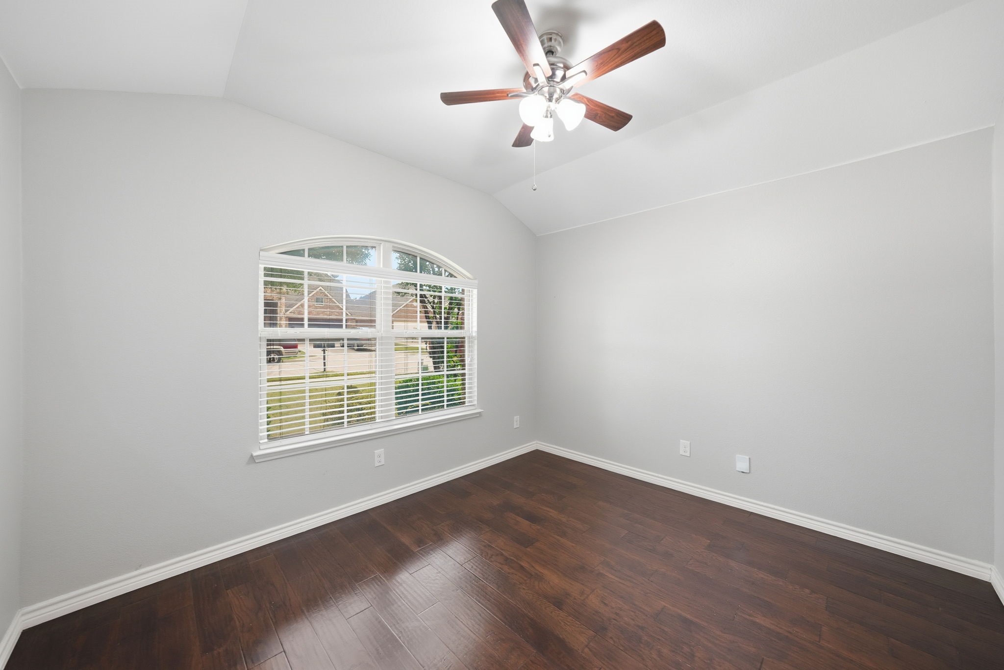 4521 Lakeside Hollow Street Fort Worth TX 76262