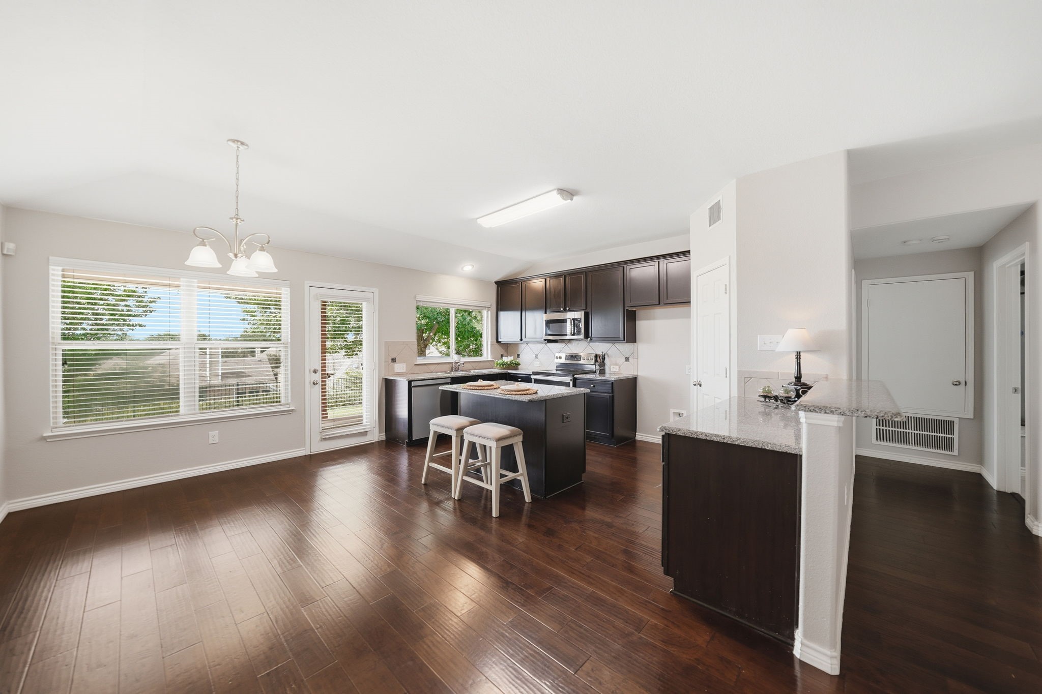 4521 Lakeside Hollow Street Fort Worth TX 76262