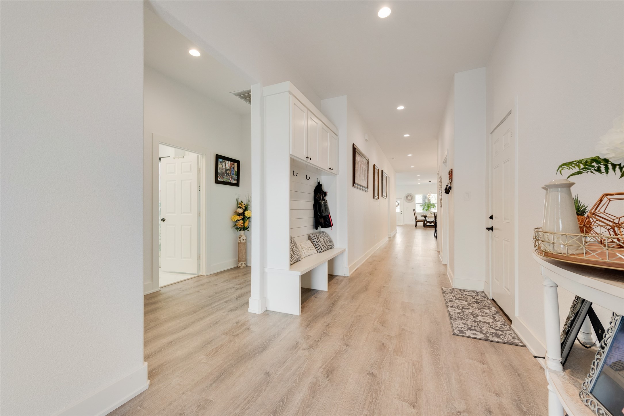 327 Lovers Lane Terrell TX 75160