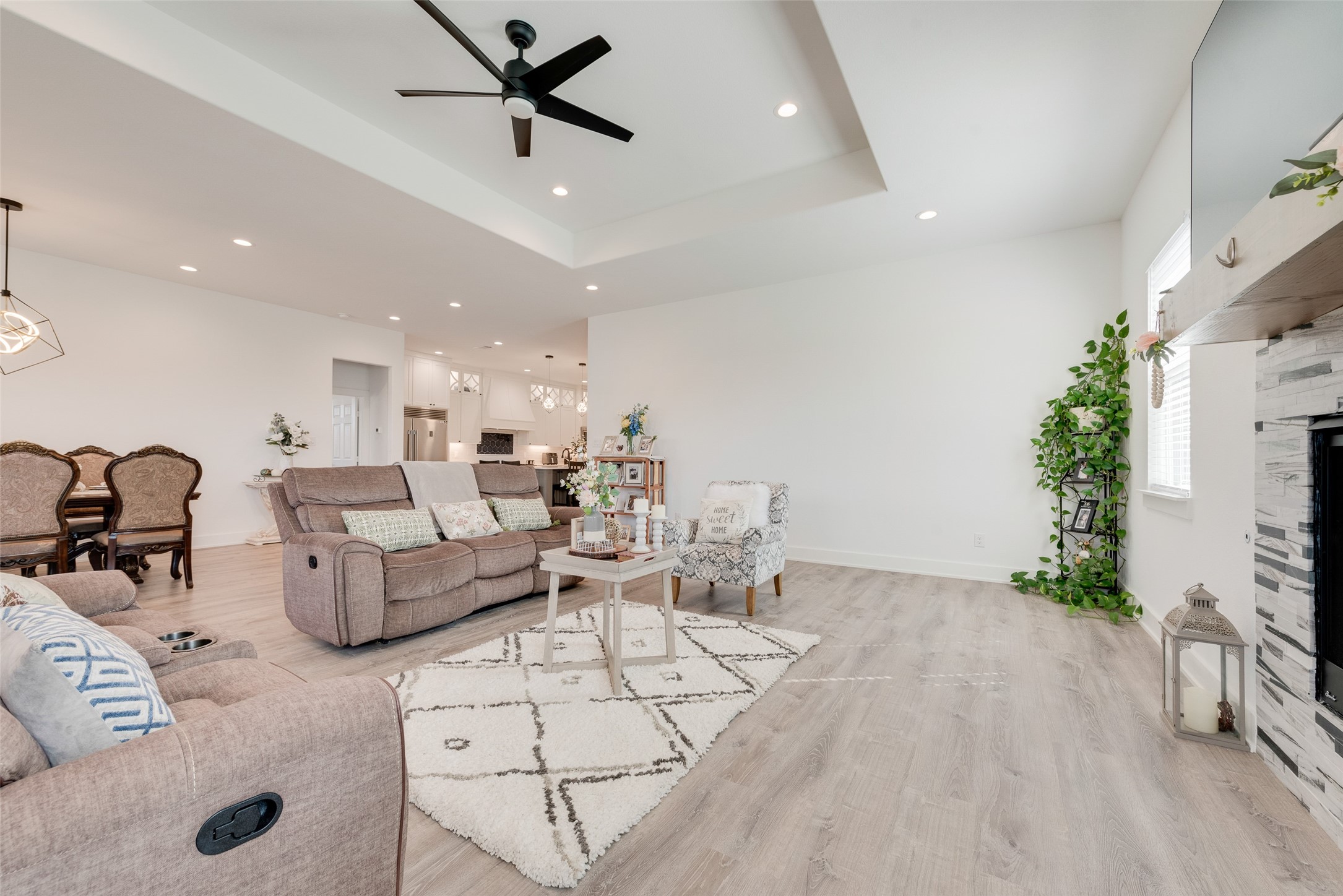 327 Lovers Lane Terrell TX 75160