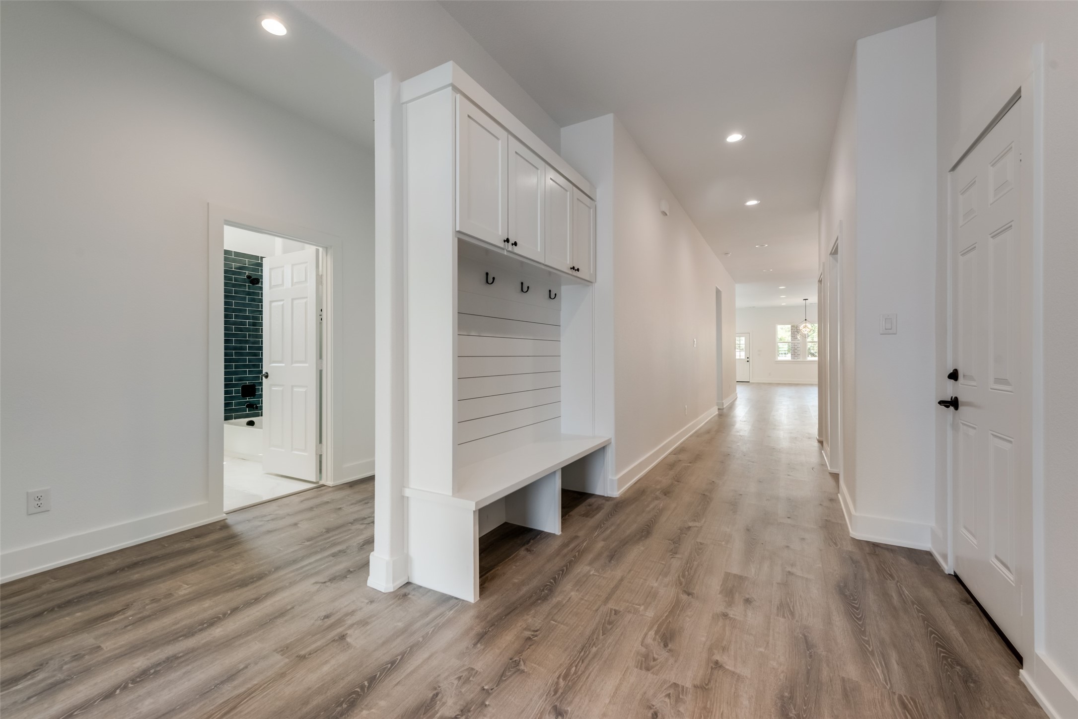 327 Lovers Lane Terrell TX 75160