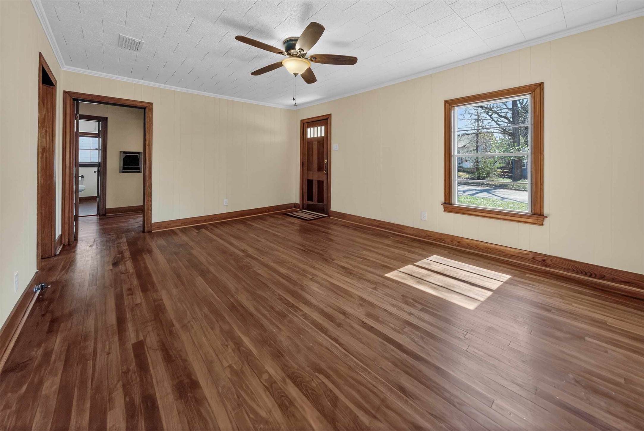 404 Rogers Avenue Henderson TX 75654
