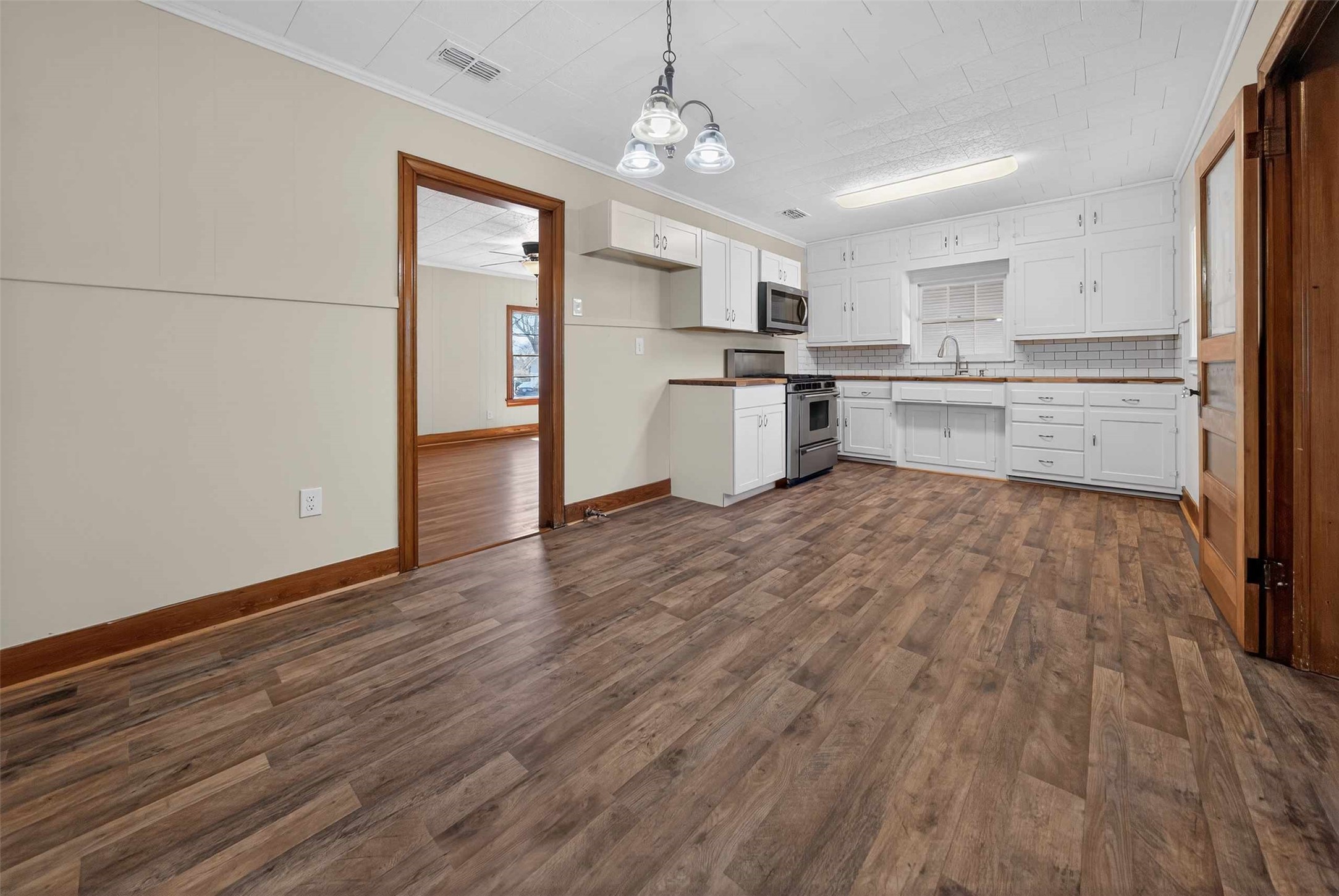 404 Rogers Avenue Henderson TX 75654