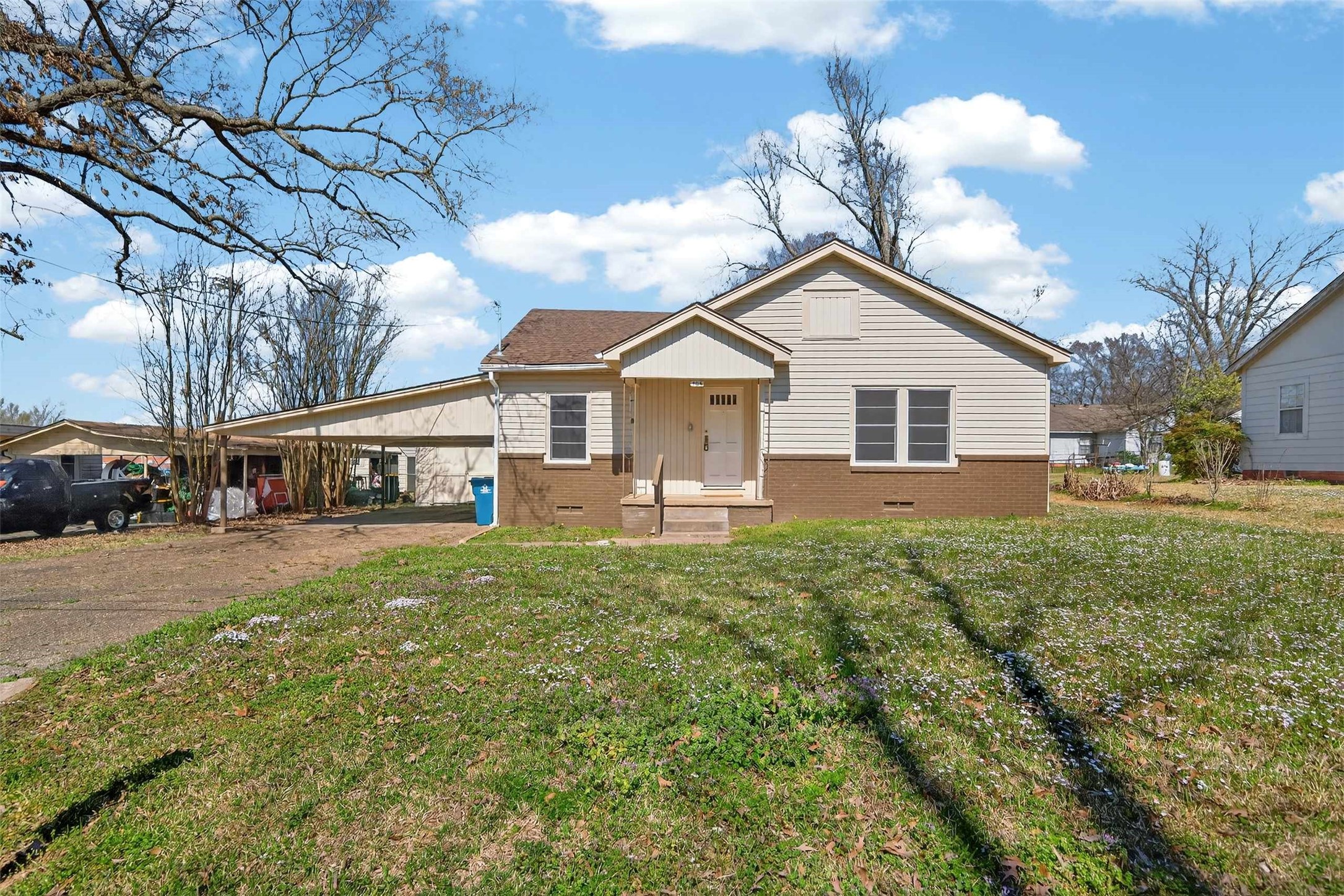 404 Rogers Avenue Henderson TX 75654