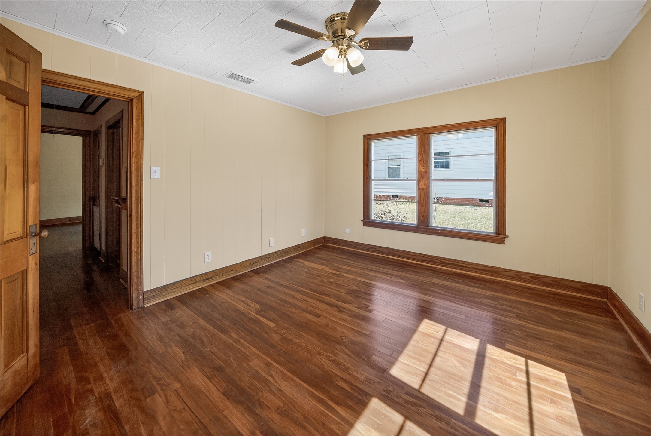 404 Rogers Avenue Henderson TX 75654