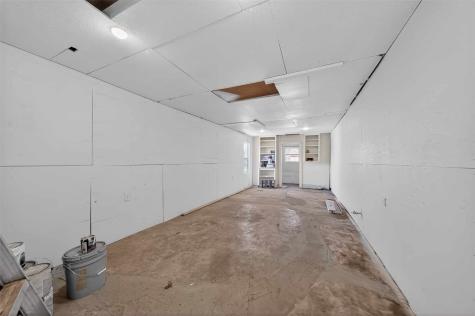 404 Rogers Avenue Henderson TX 75654