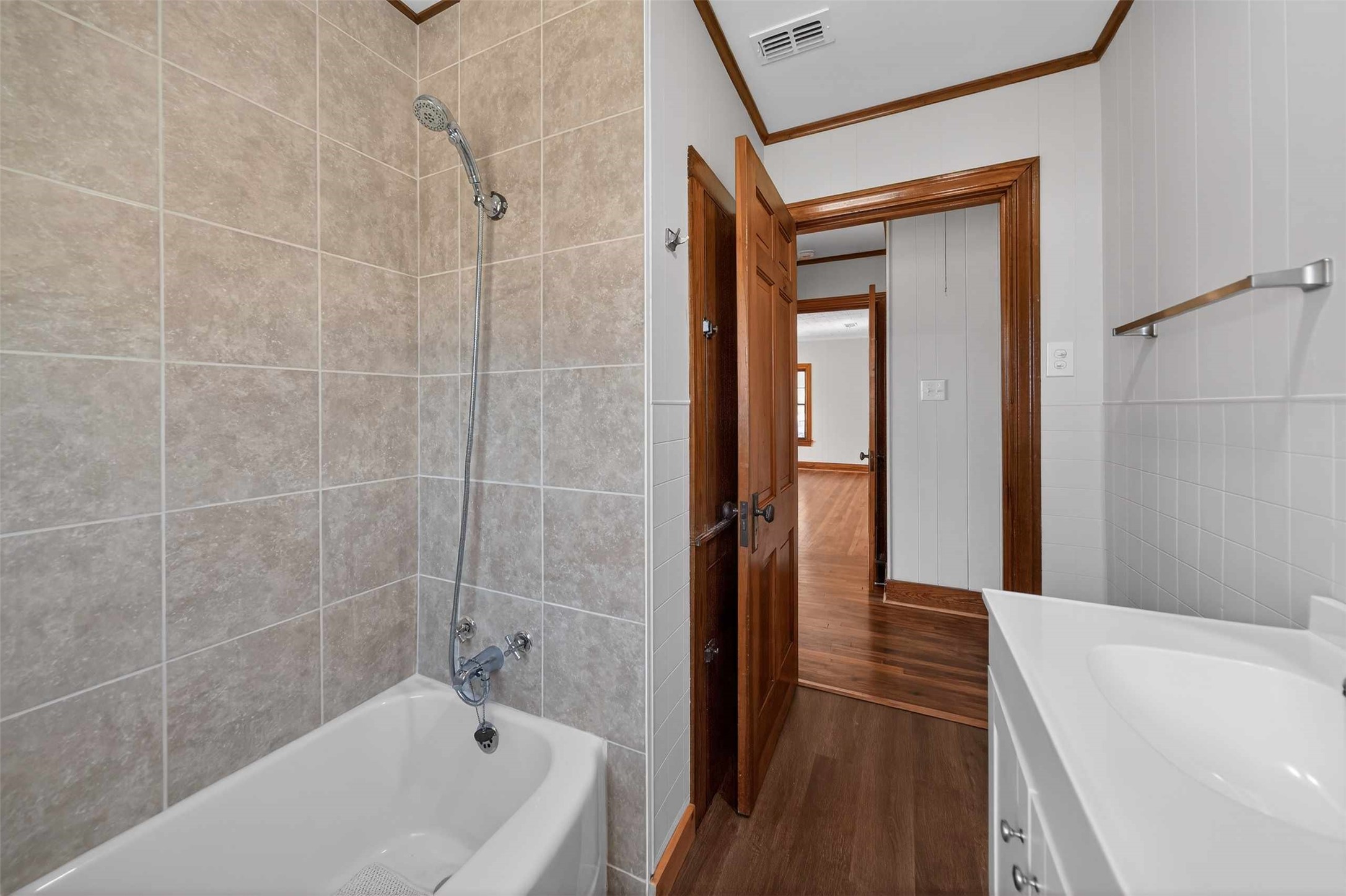 404 Rogers Avenue Henderson TX 75654