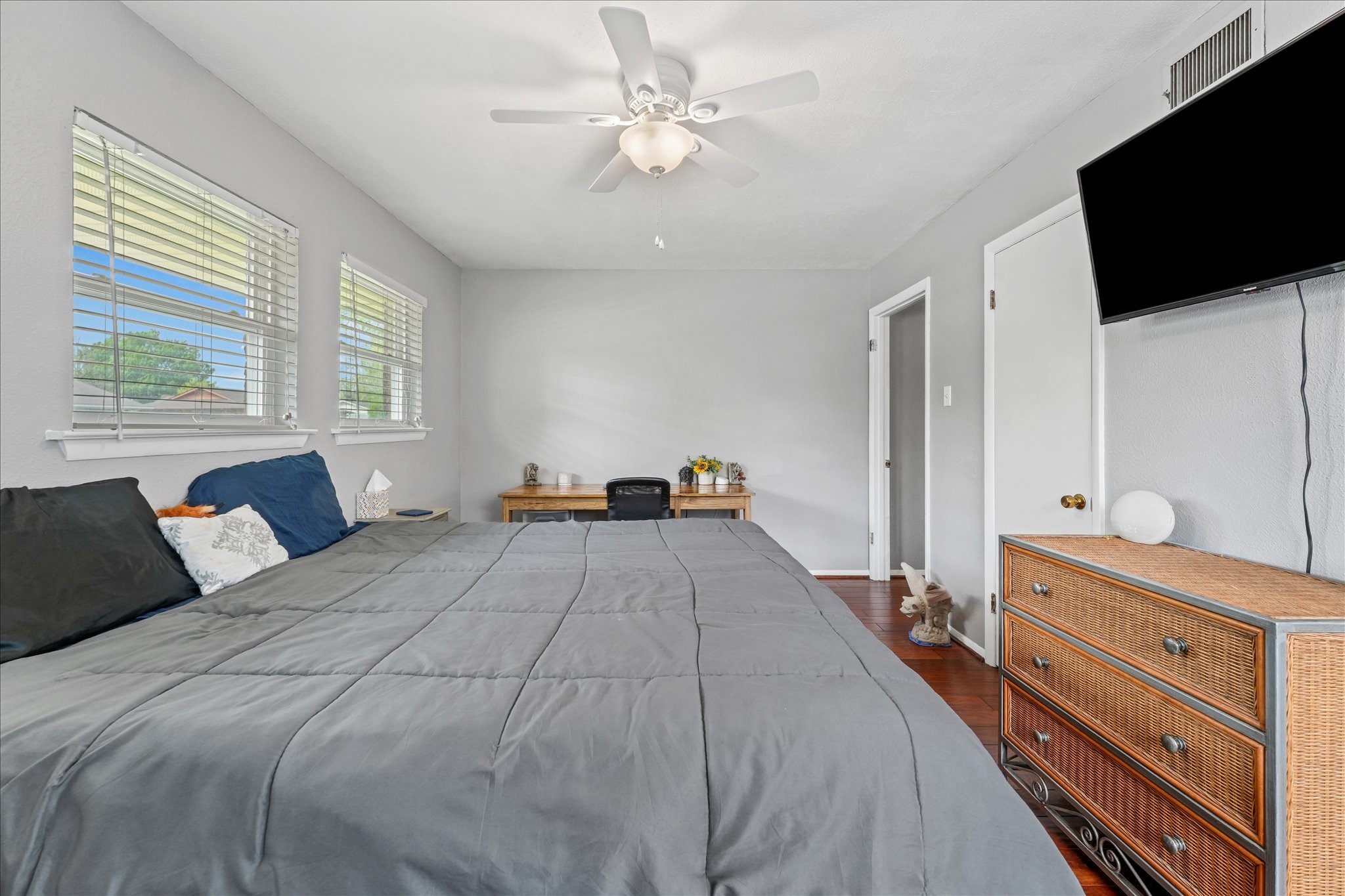 1233 Bardfield Avenue Garland TX 75041