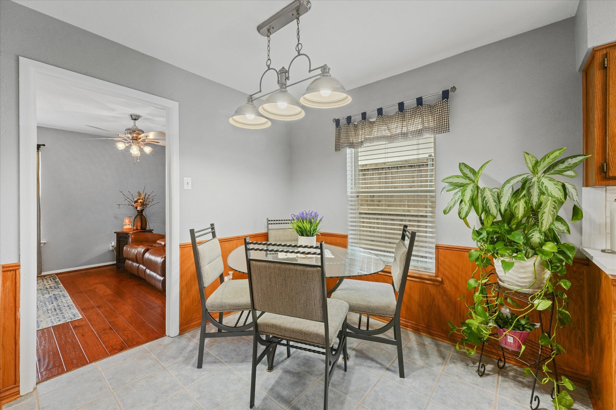 1233 Bardfield Avenue Garland TX 75041