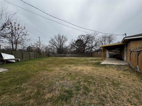 2416 Morris Drive Corsicana TX 75110