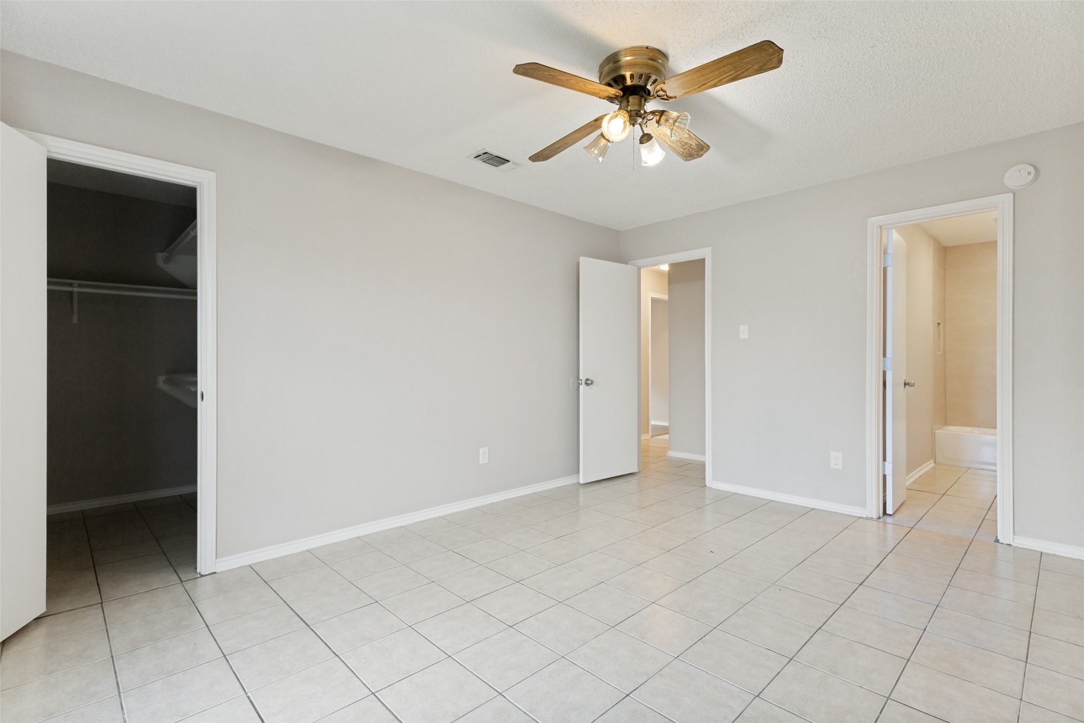 3219 Green Ridge Street Fort Worth TX 76133