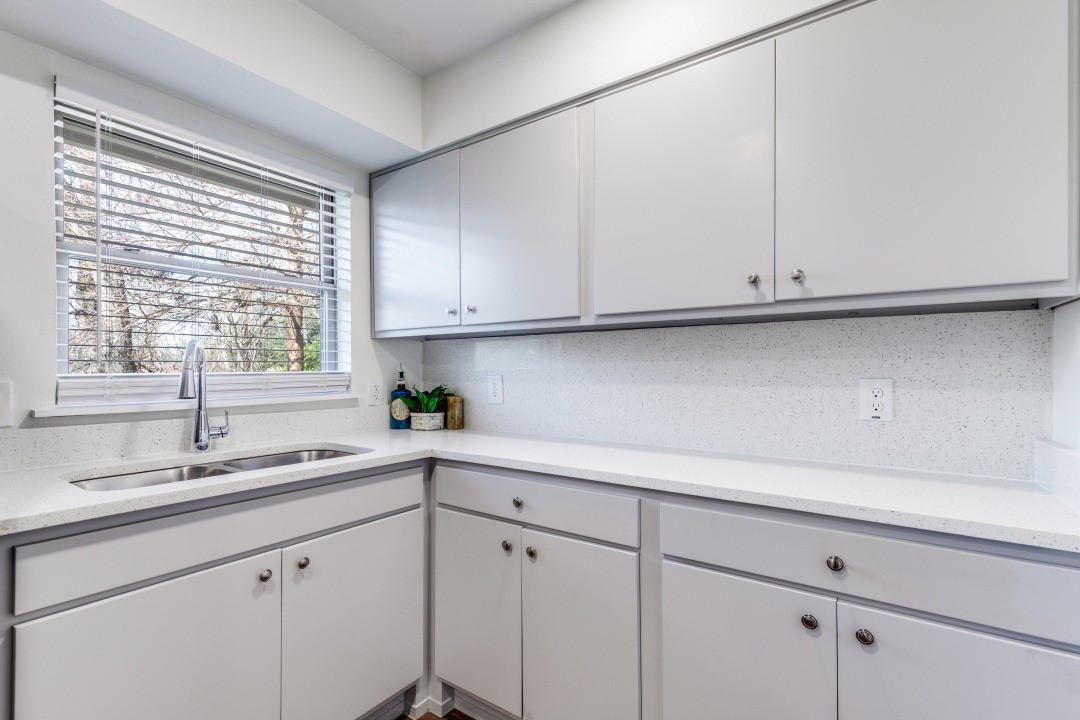 2663 Springvale Drive Farmers Branch TX 75234