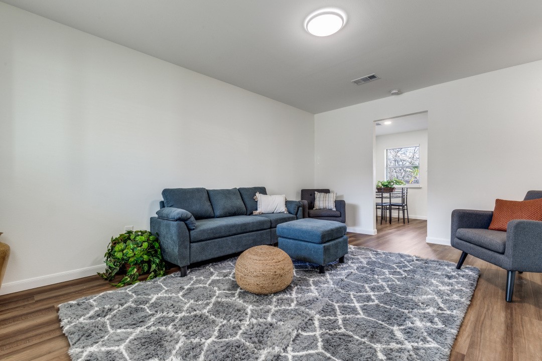 2663 Springvale Drive Farmers Branch TX 75234