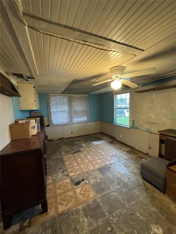 1875 County Road 3155 Dawson TX 76639