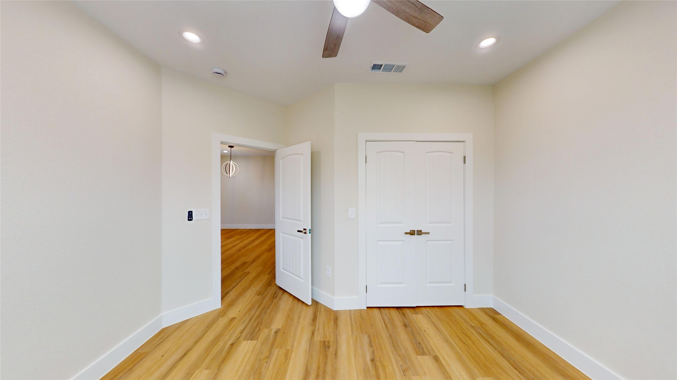 1625 Avenue D Grand Prairie TX 75051