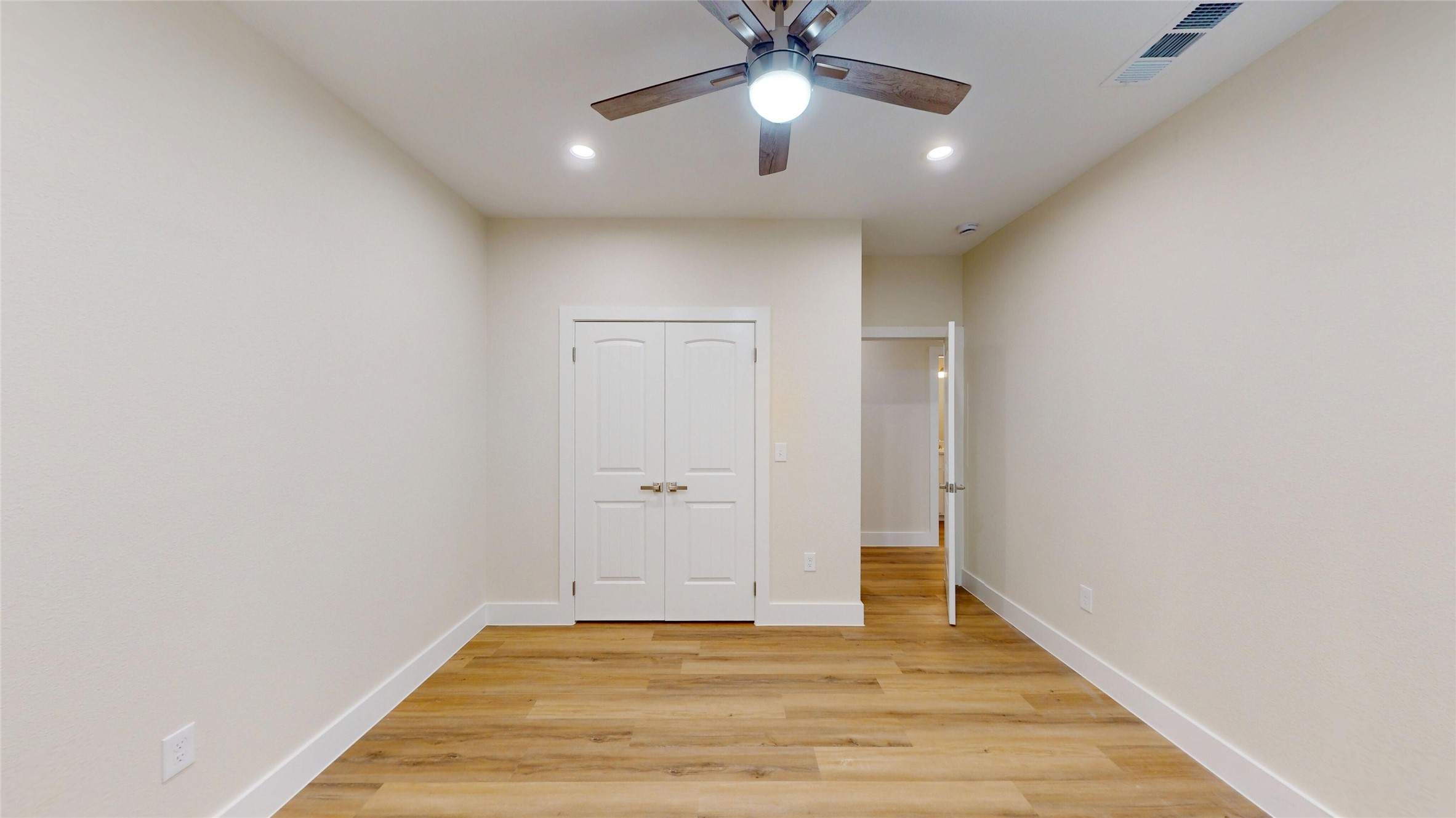 1625 Avenue D Grand Prairie TX 75051