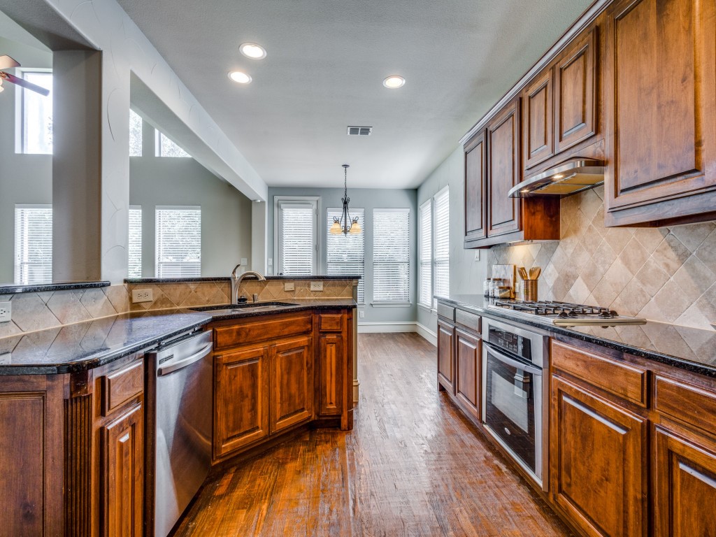 832 Hidden Springs Court Mckinney TX 75071