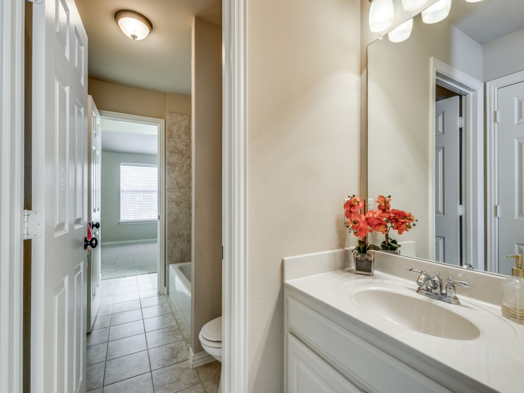832 Hidden Springs Court Mckinney TX 75071