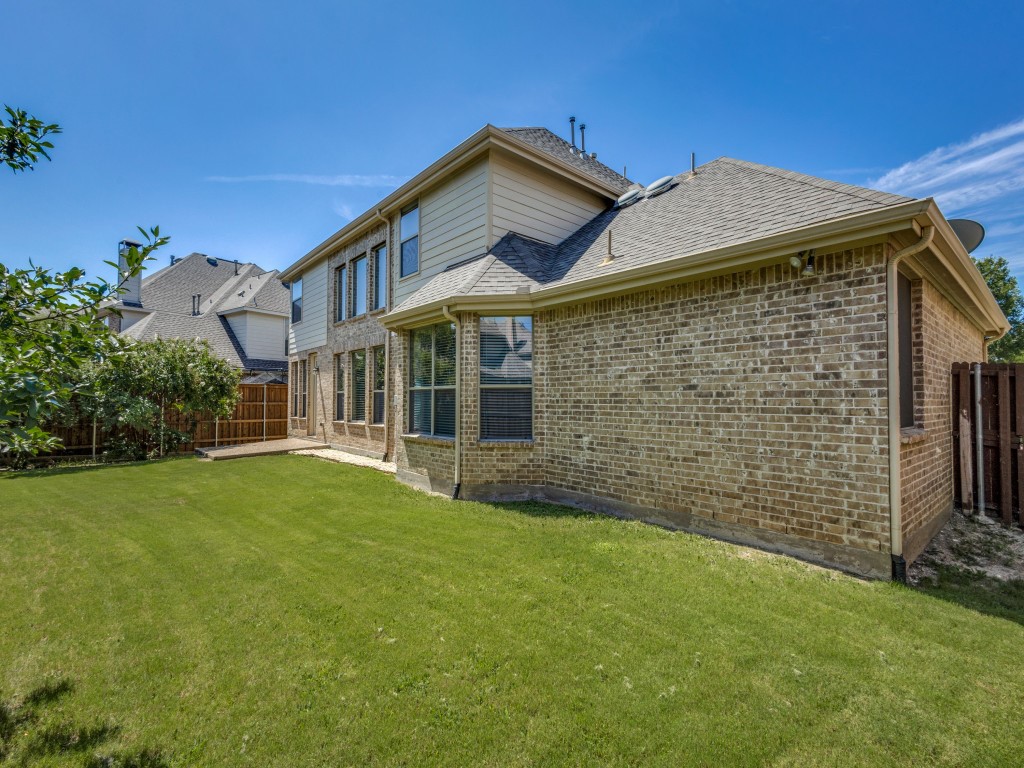 832 Hidden Springs Court Mckinney TX 75071