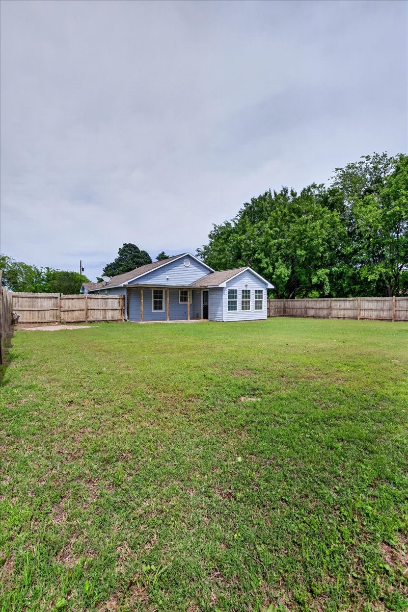 19515 E Market Mabank TX 75147