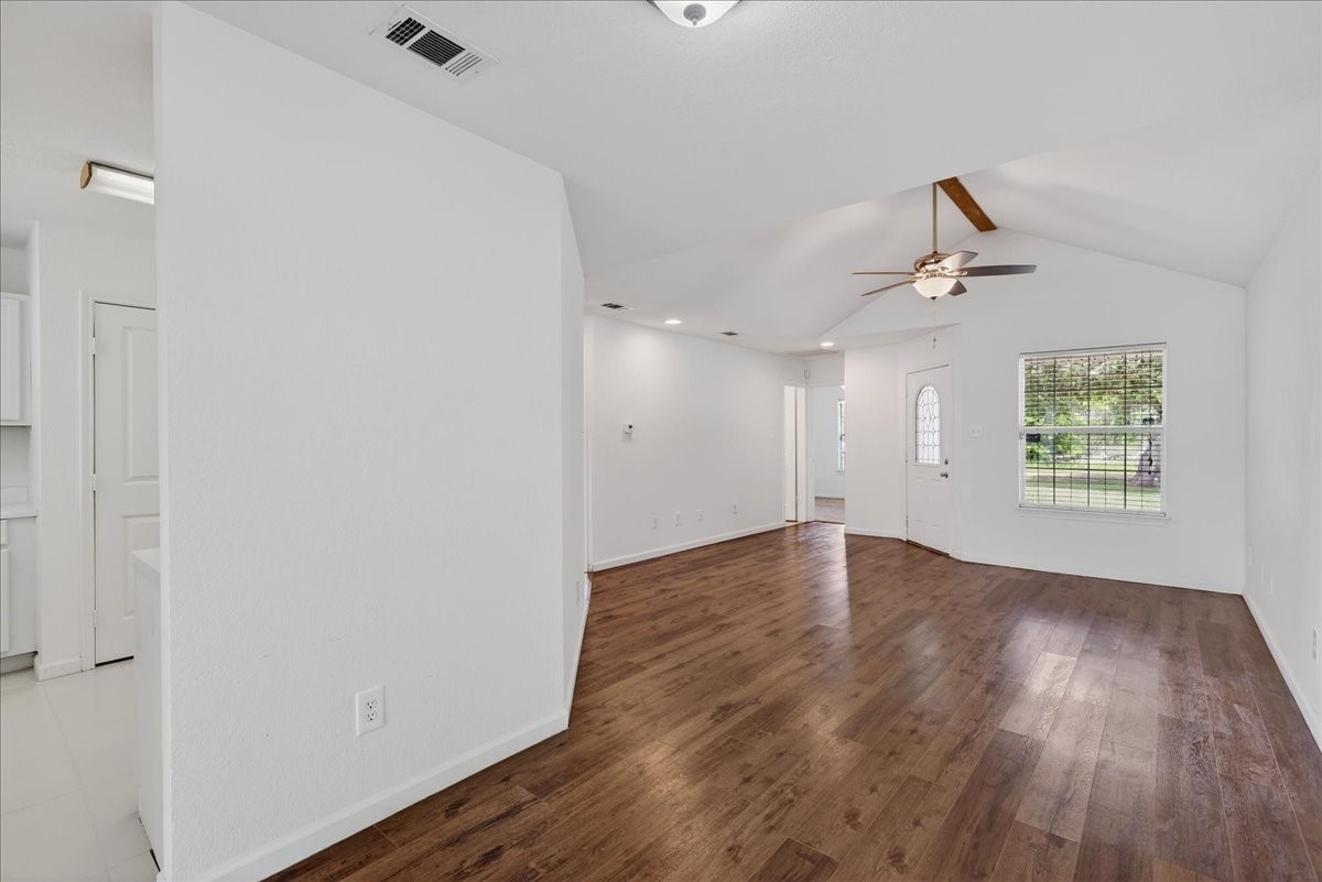 19515 E Market Mabank TX 75147