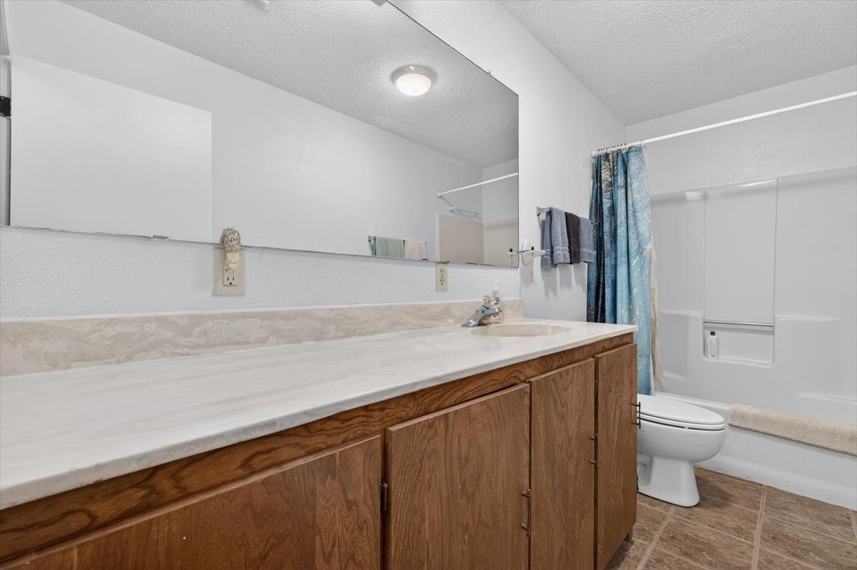 1706 Hitching Post Road Granbury TX 76049