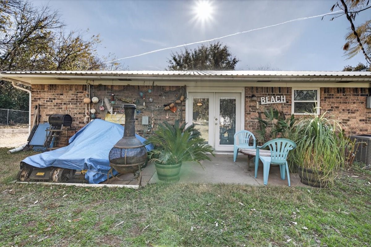 1706 Hitching Post Road Granbury TX 76049