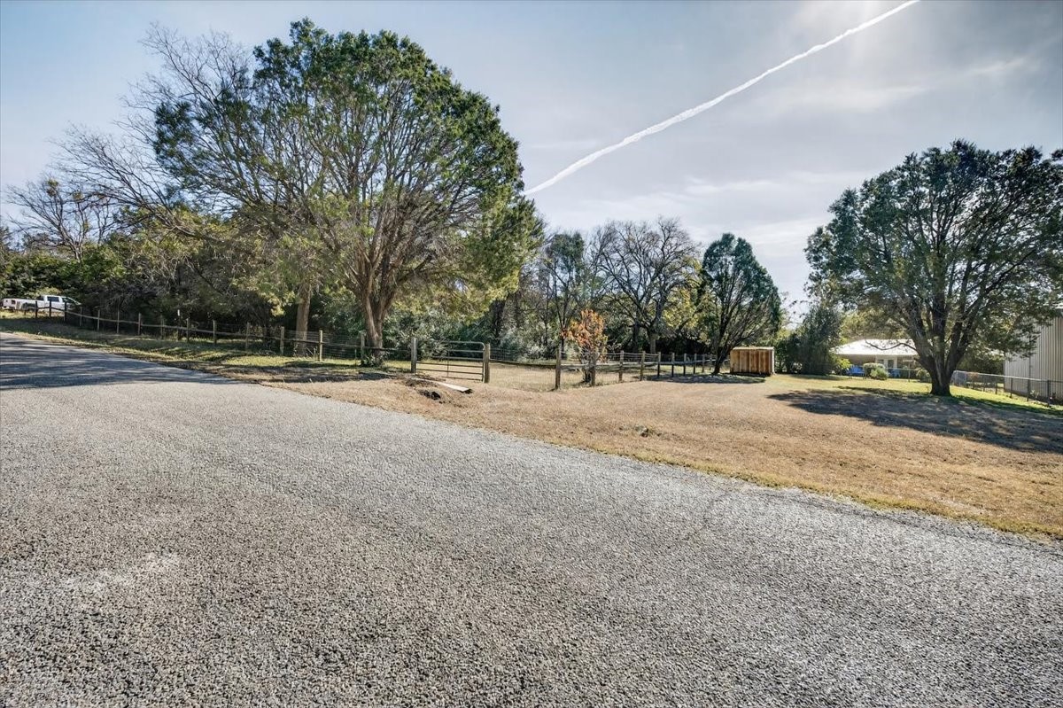 1706 Hitching Post Road Granbury TX 76049
