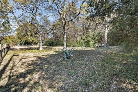 1706 Hitching Post Road Granbury TX 76049