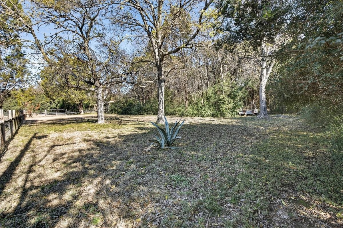 1706 Hitching Post Road Granbury TX 76049