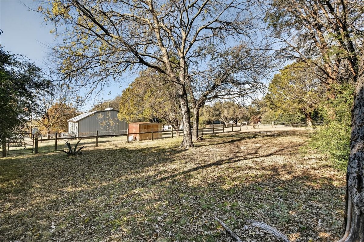 1706 Hitching Post Road Granbury TX 76049