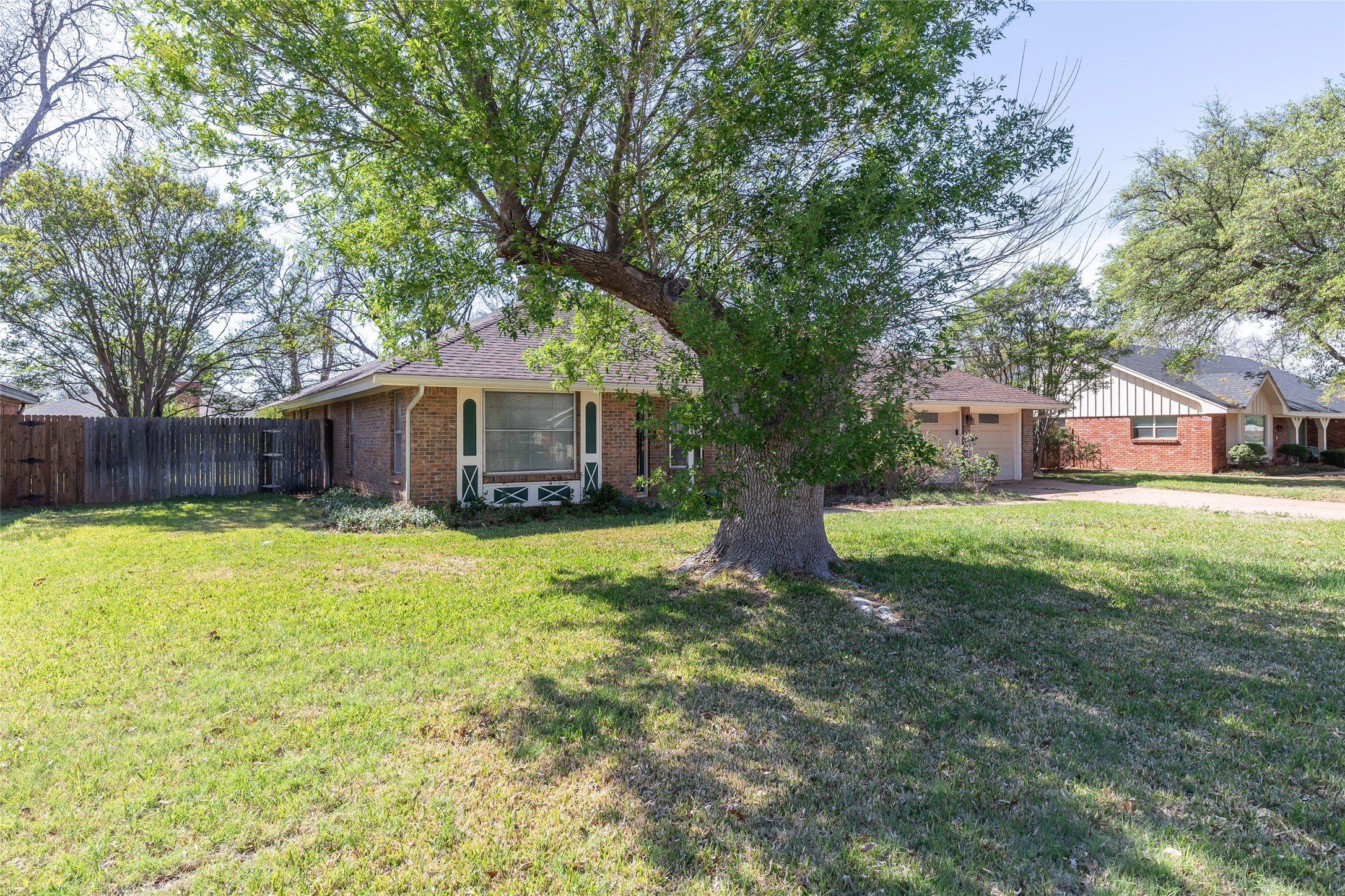 2102 Woodridge Drive Abilene TX 79605