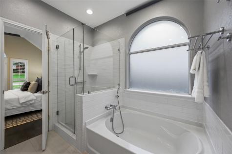 1819 Sandalwood Lane Grapevine TX 76051