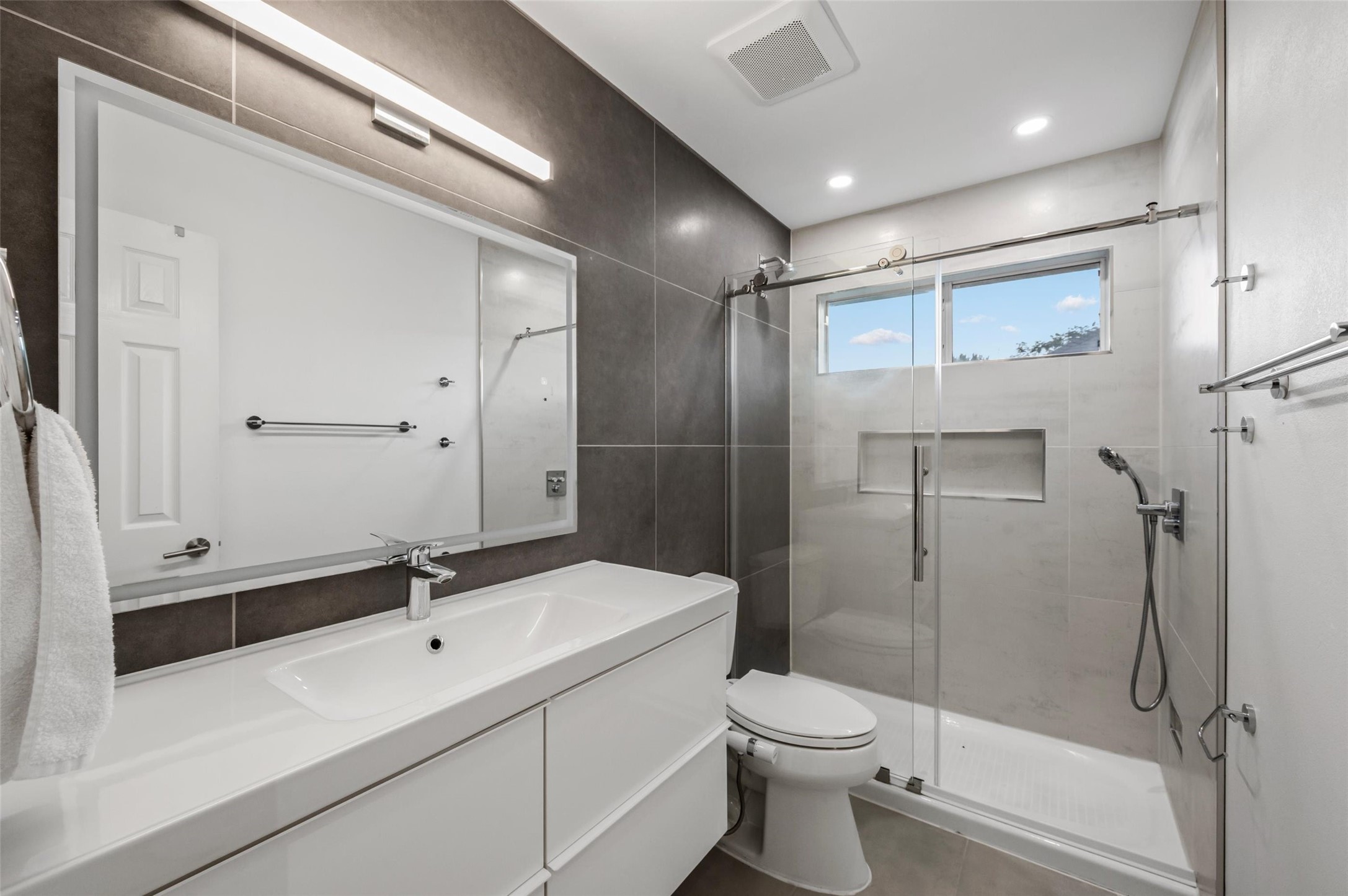 1819 Sandalwood Lane Grapevine TX 76051