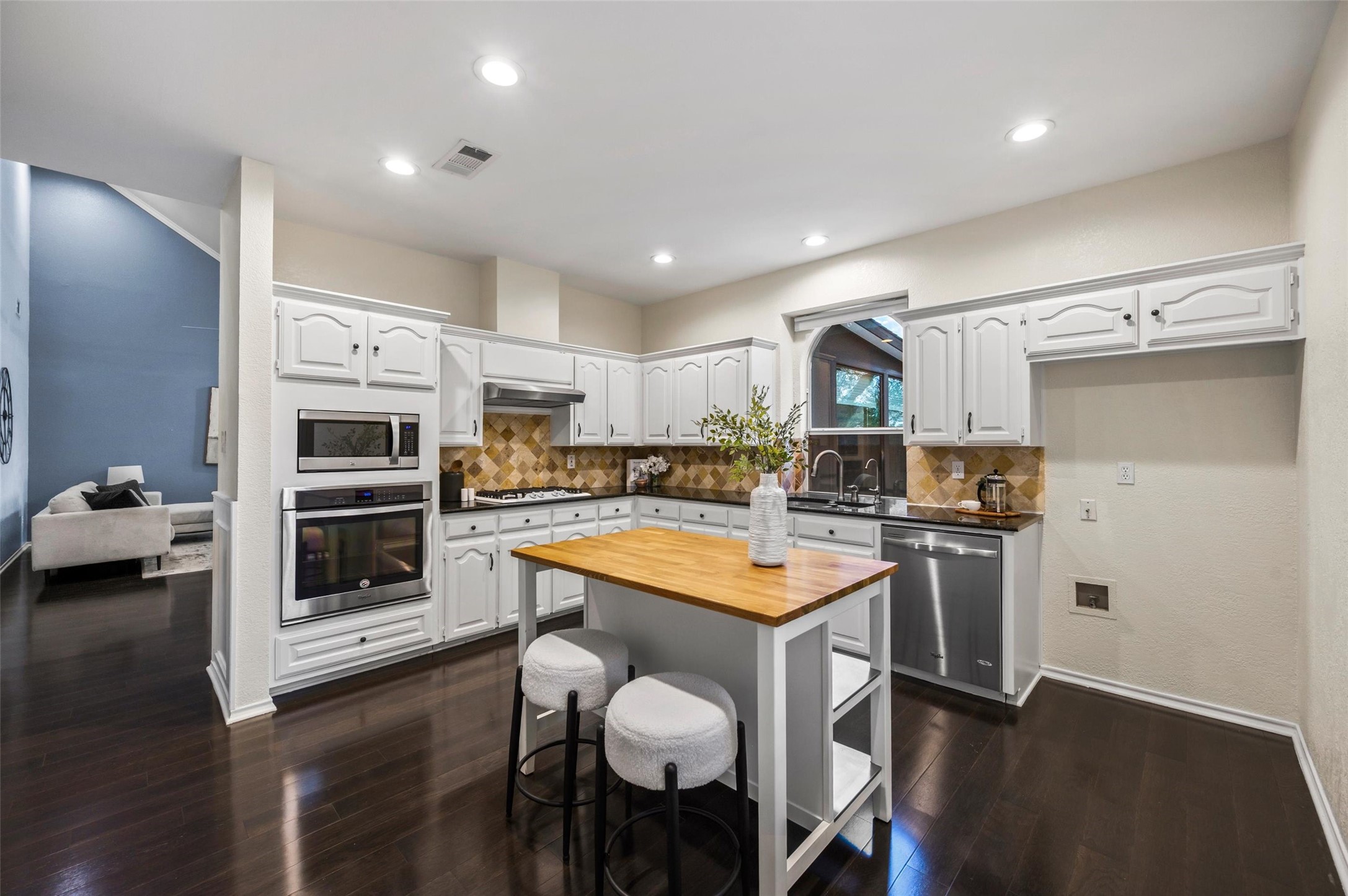1819 Sandalwood Lane Grapevine TX 76051