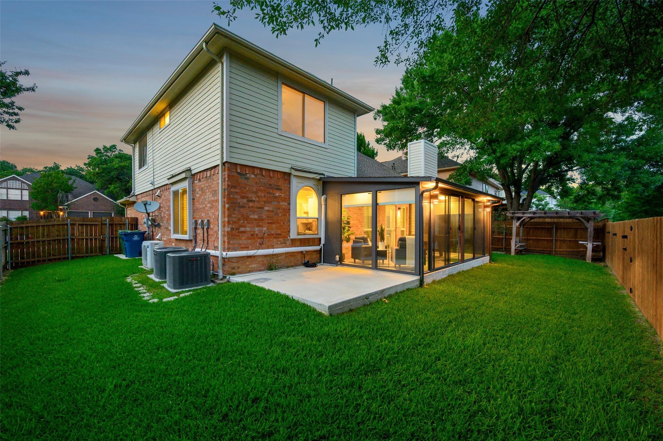1819 Sandalwood Lane Grapevine TX 76051