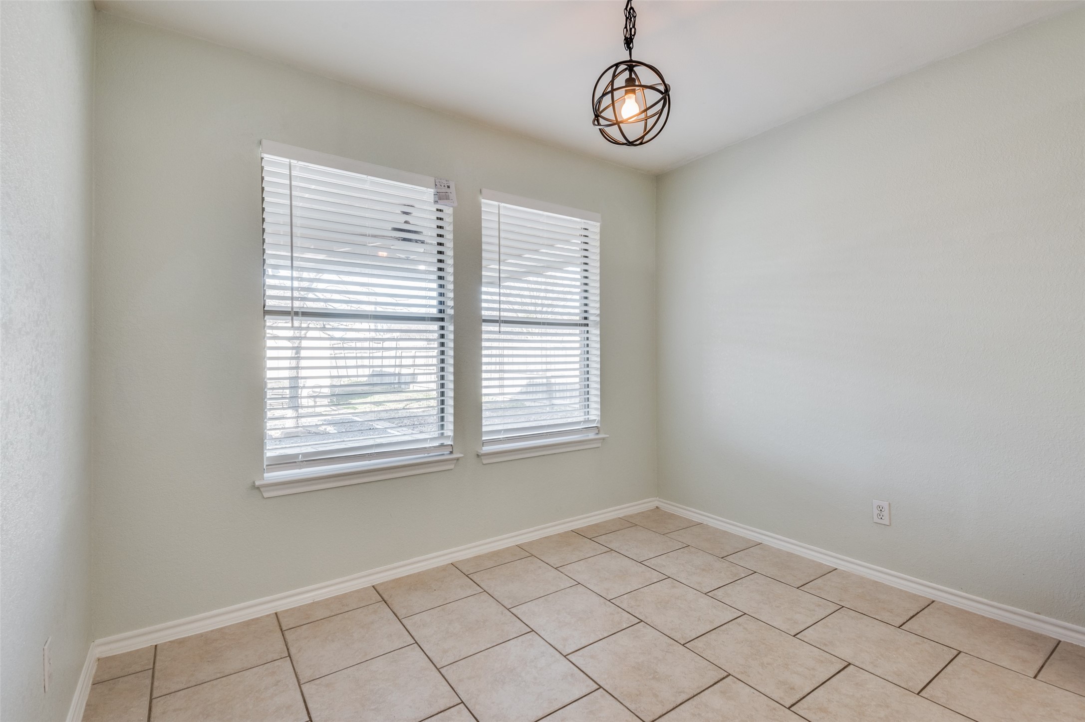1521 Shawnee Road Waxahachie TX 75165