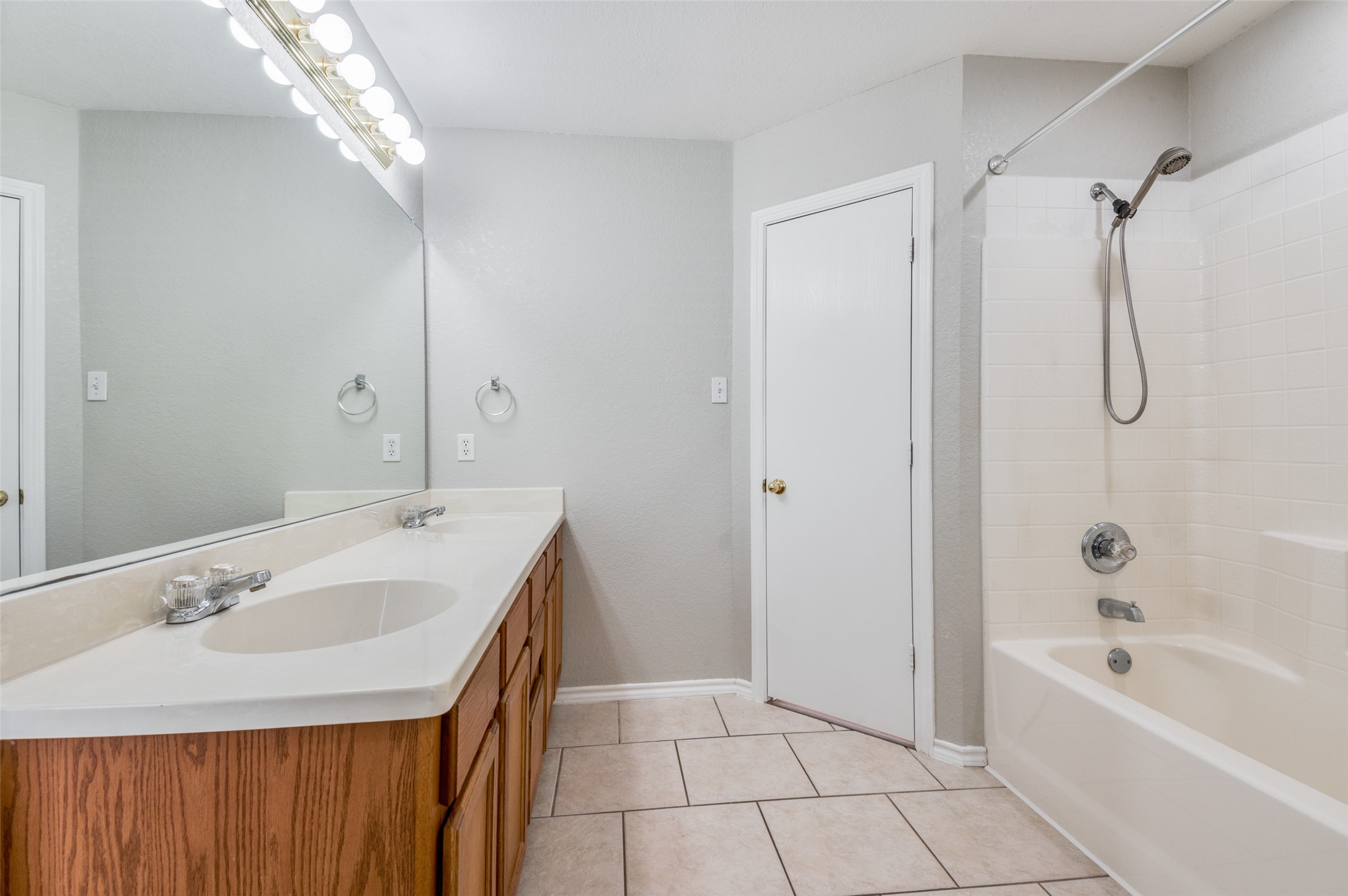 1521 Shawnee Road Waxahachie TX 75165