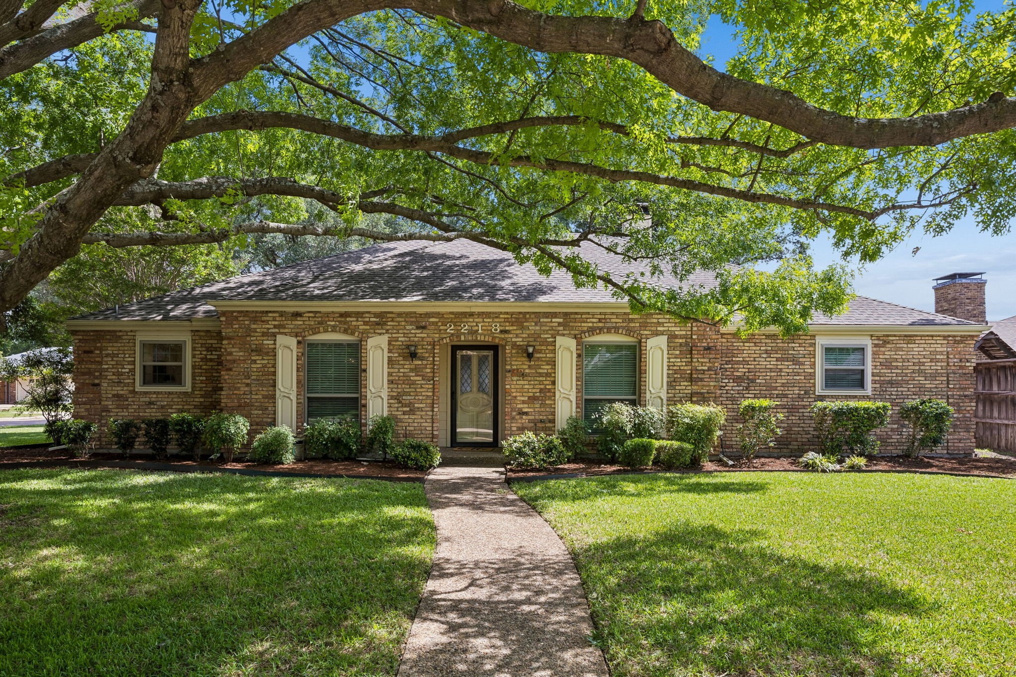2218 Acacia Street Richardson TX 75082