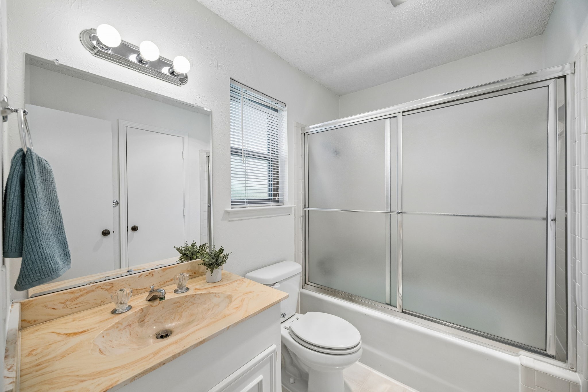 2218 Acacia Street Richardson TX 75082