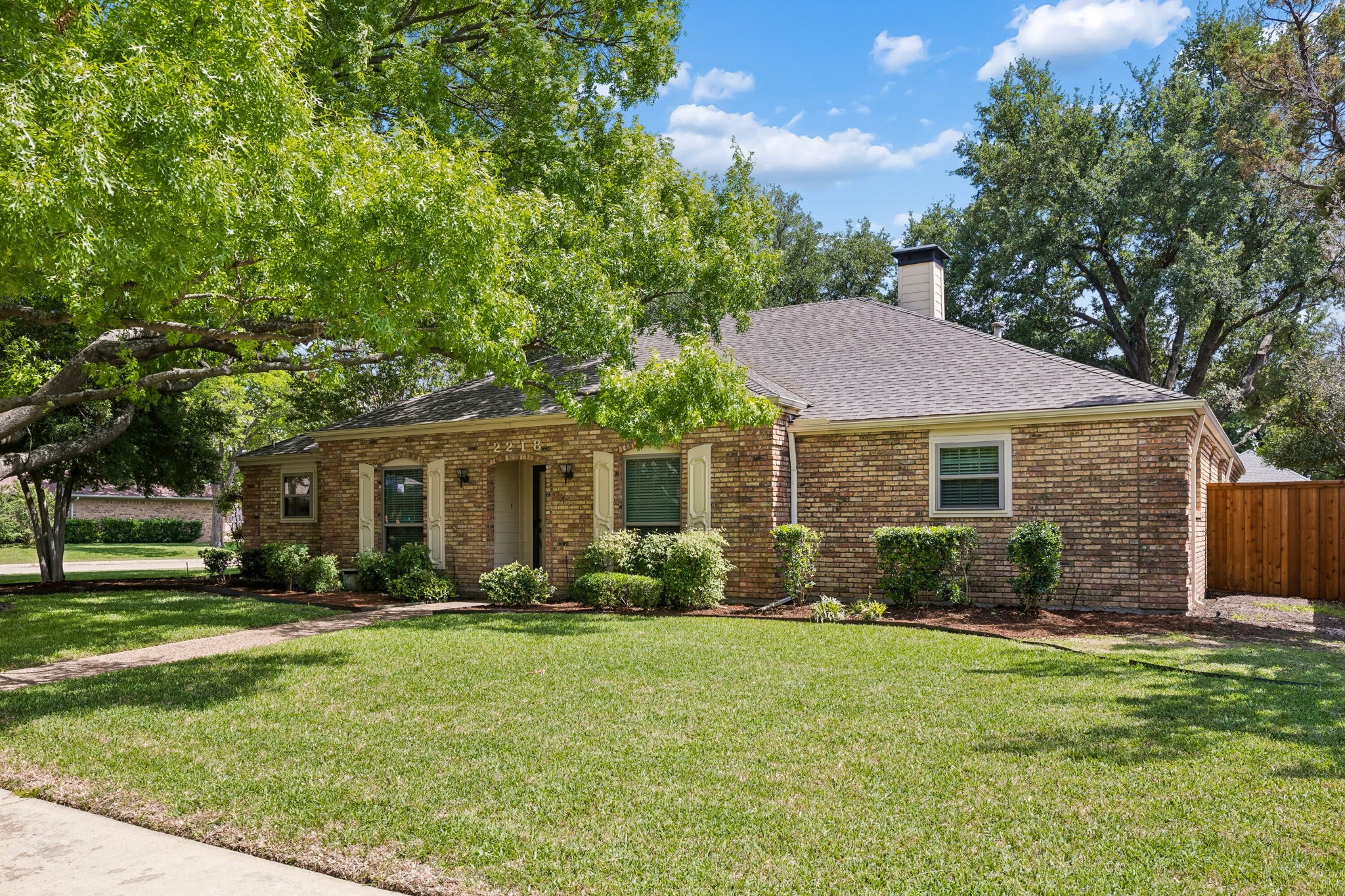 2218 Acacia Street Richardson TX 75082