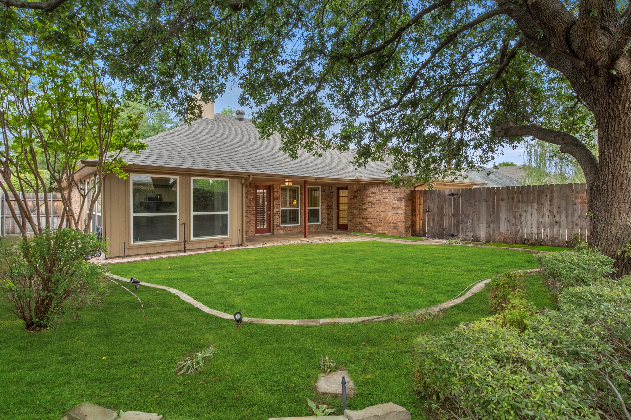 1104 Timberbend Trail Allen TX 75002