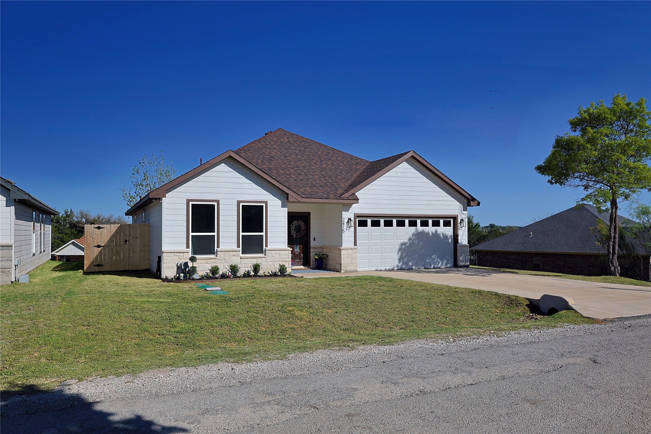 2415 Beverly Drive Granbury TX 76048