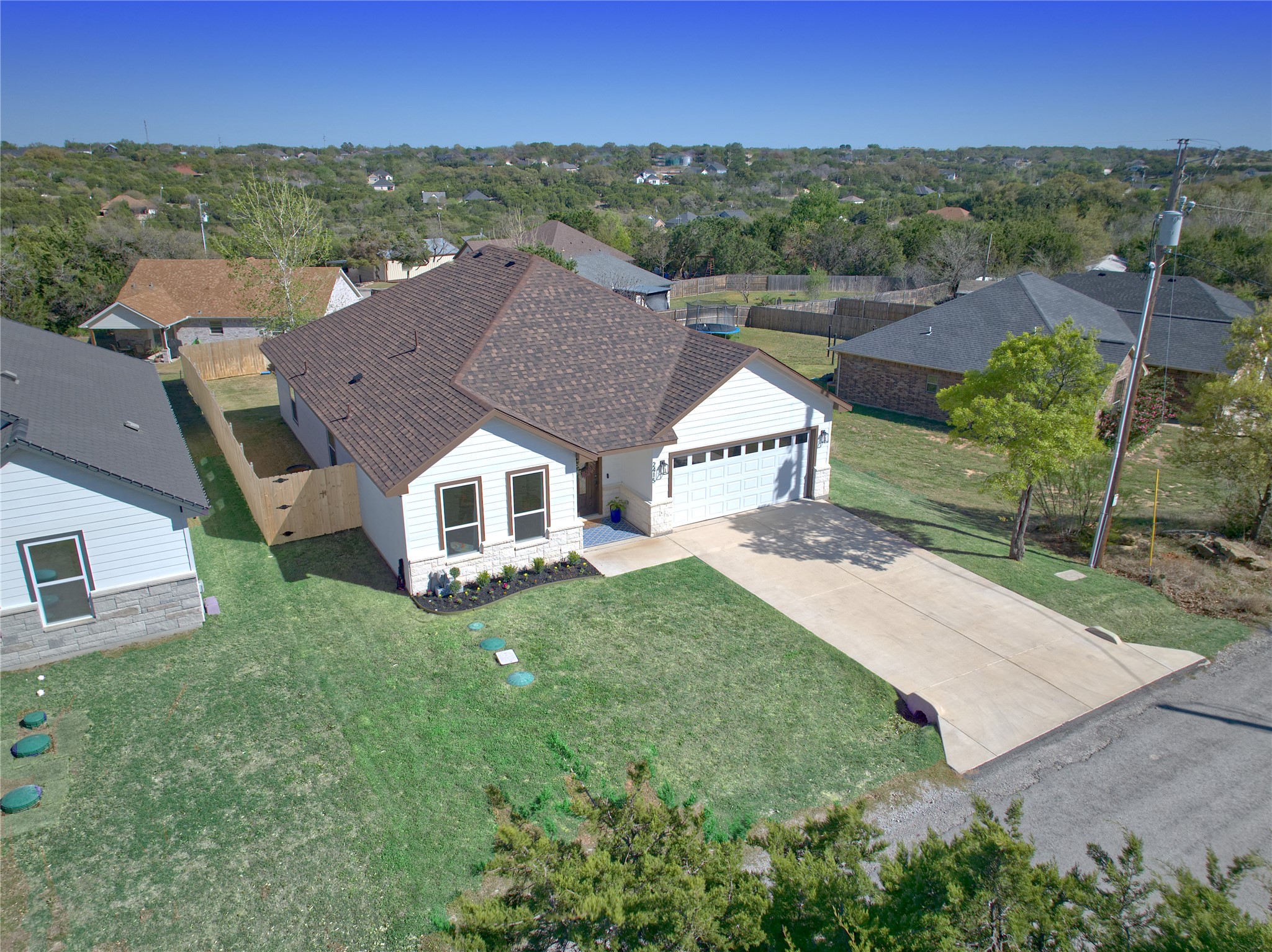 2415 Beverly Drive Granbury TX 76048