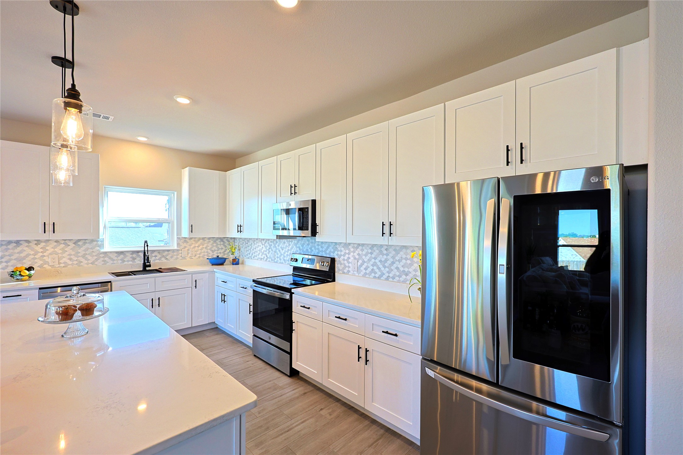 2415 Beverly Drive Granbury TX 76048