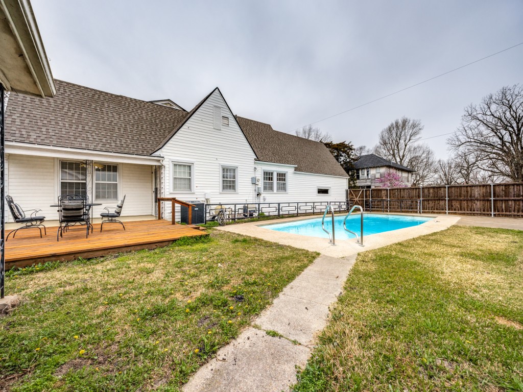 701 Market Street E Honey Grove TX 75446