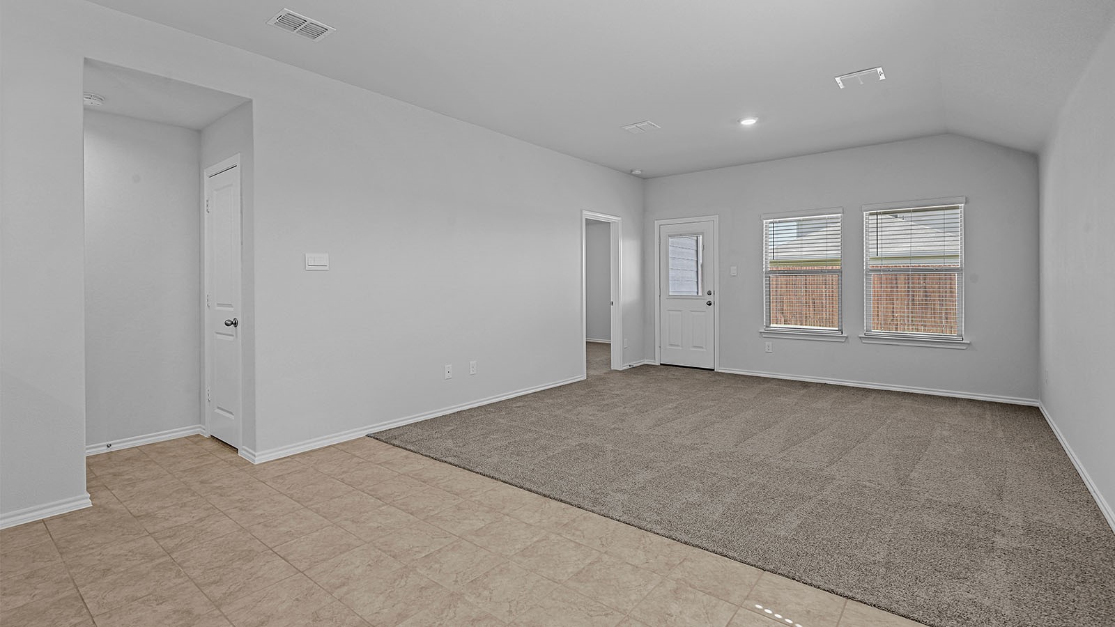 158 Davis Lane Newark TX 76071