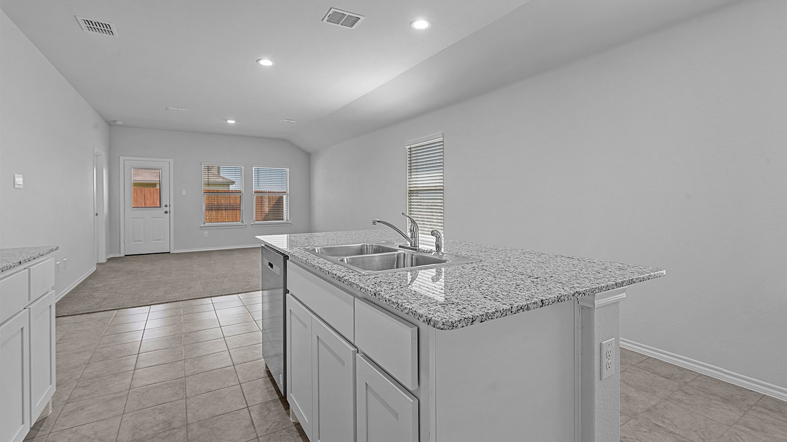 158 Davis Lane Newark TX 76071