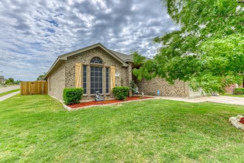 720 Lakeview Drive Alvarado TX 76009